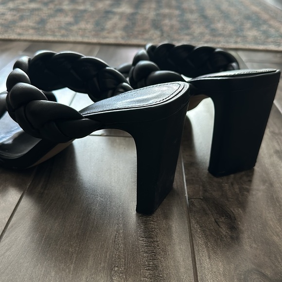 Braided heel sandals - Picture 3 of 3